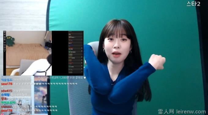 韩国游戏主播刘素娜“太胸猛”，亲身示范碰不到手肘