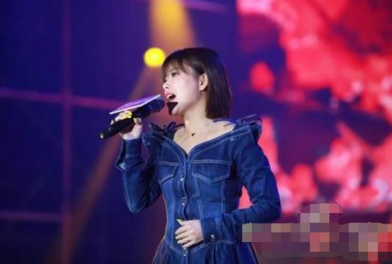 十大华语女歌手经典伤感歌曲 星月神话上榜,第一震撼人心