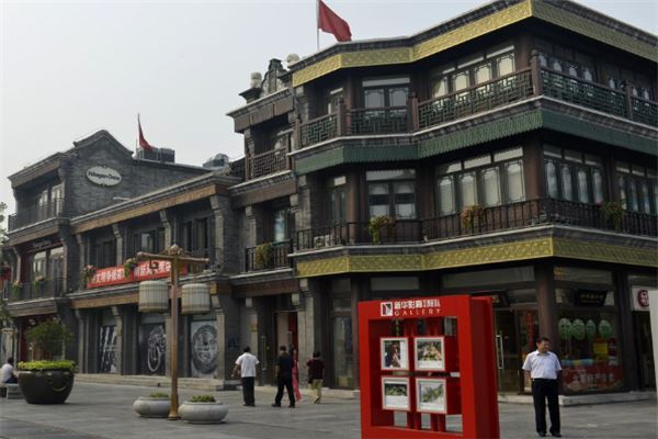 北京十大购物好地方：大栅栏上榜，三里屯有大量街拍达人