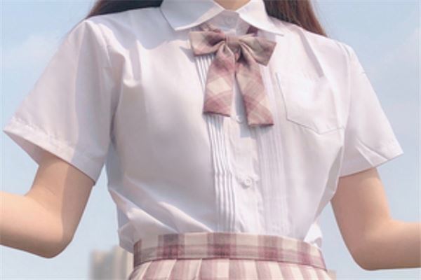 jk制服品牌排行榜:神仙club上榜,一件格裙销量三十万