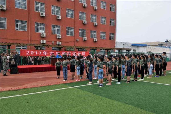郑州初中学校排名 河南省实验中学是百强中学之一