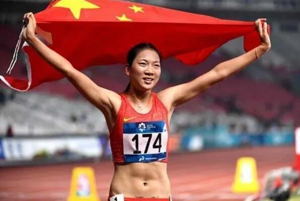 2019年全国十佳运动员，中国女排上榜，第四是女乒五冠王