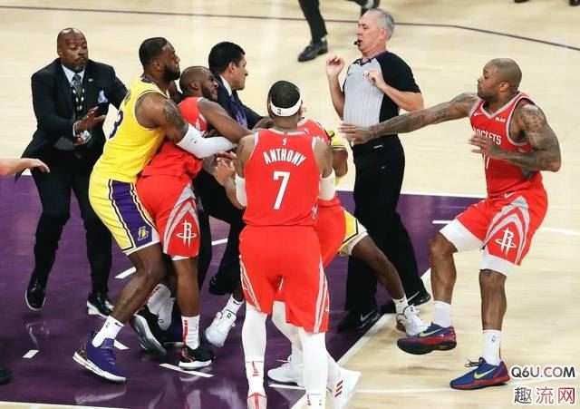 保罗隆多斗殴遭禁赛 细数NBA赛场上的著名打架斗殴事件