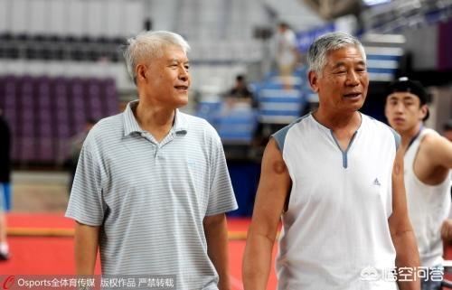 新疆男篮的历届主教练都是谁，各有什么特长？