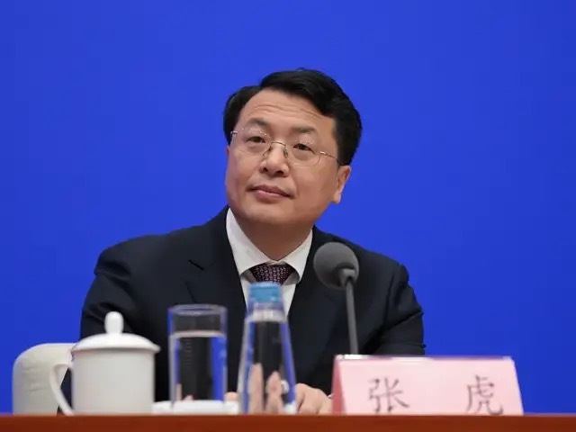 张虎任广东省政法委书记，前任何忠友去年12月调任海南