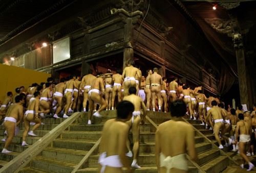 日本“裸体节”到底是个什么节日（图）