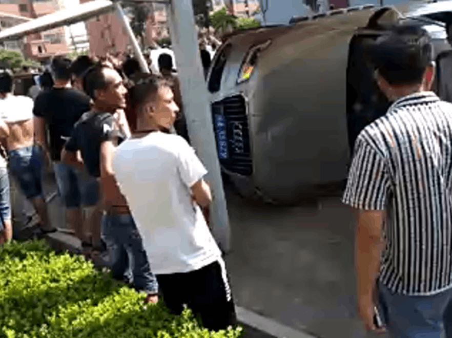徐州一钢厂内发生“打斗“,警方出动直升机处理
