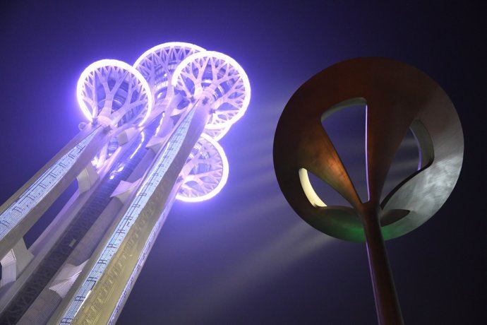 大钉子，北京奥林匹克塔