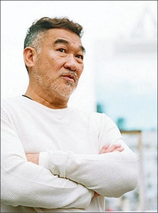 82版《天龙八部》乔峰，68岁看上去还是潮大叔