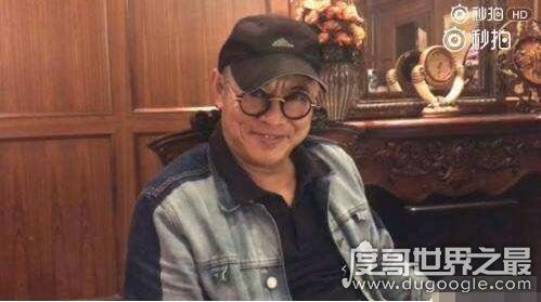 李连杰得了什么病，浑身是伤还得了甲亢(遗嘱准备好了)