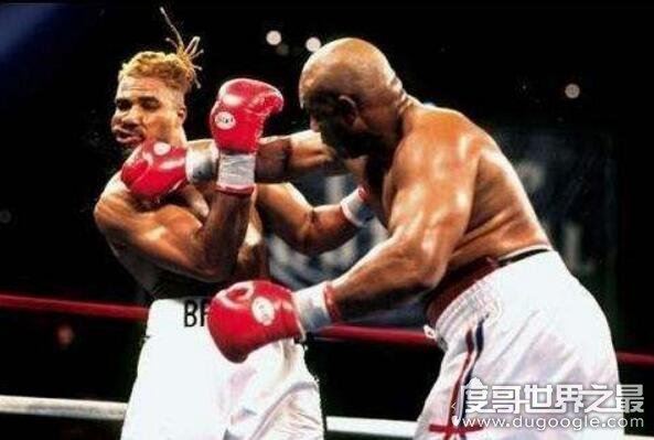 拳王泰森一拳有多重?800公斤(能轻松打死一头壮牛)