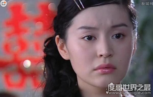 揭秘柏雪灵异事件真相,“小仙女”中邪自残吓坏剧组(太诡异)