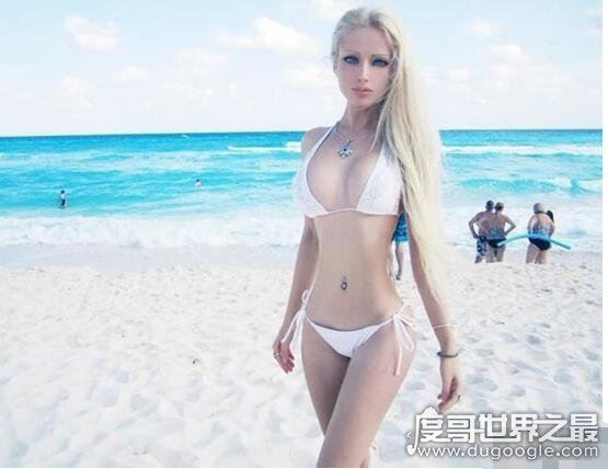 真人版芭比娃娃，valeria lukyanova(看着像个假人)