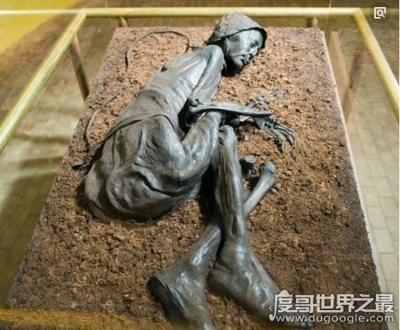 盘点世界历史上最著名的14具尸体，列宁容貌94年未改变