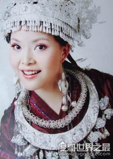 中国十大苗族美女,最美苗族形象大使杨一方惊艳