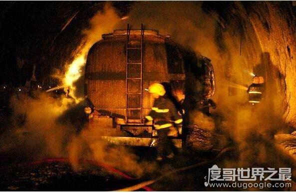 突发！云南在建隧道爆炸，2人遇难5人失联(疑似瓦斯爆炸)