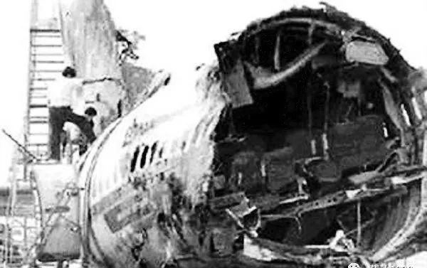 世界上最奇怪的飞机事故，1992年桂林空难疑被不明外力控制
