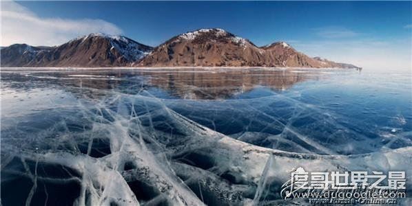 世界上最深的湖泊，贝加尔湖最深可达1637米(储水量大)
