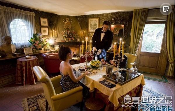 盘点世界上最奇葩的十大餐厅,中国的悬崖餐厅(放翁餐厅)上榜