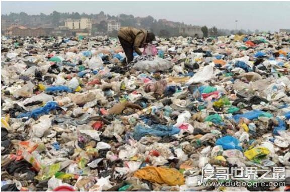 塑料袋是什么垃圾，有残留物的塑料袋应该投放到干垃圾类