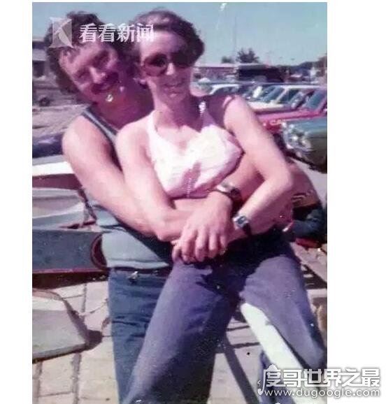 男子连续43年求婚被拒，多年坚持令人感动(终于在今年完婚)