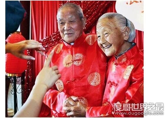 金婚是多少年，能相互扶持走过50年的夫妻称为金婚