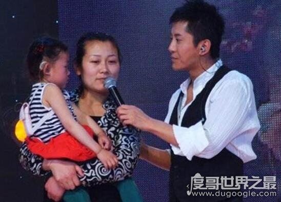 毛宁老婆李静萍是酒吧女,一手捧红毛宁和杨钰莹金童玉女