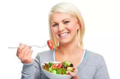 7个简单的健康技巧可改善饮食