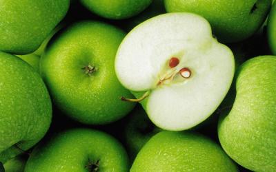 是什么引起苹果过敏？