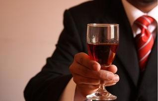 适量饮酒真的可以预防心脏病吗？