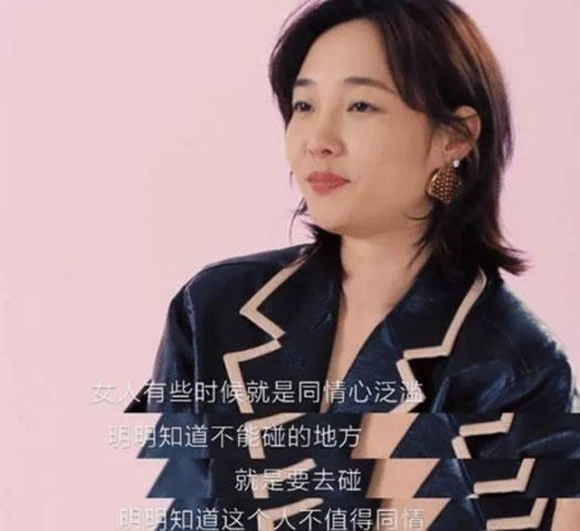 陈羽凡带儿子出游:一旁神秘白衣女子身份引关注