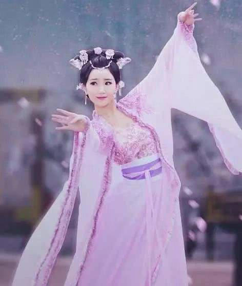 神仙转世的女生面相:转世下凡变成人的性格特征